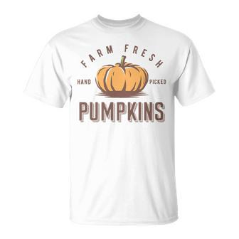 Vintage Fall Halloween Thanksgiving Fresh Farm Pumpkins Halloween Funny Gifts Unisex T-Shirt | Mazezy