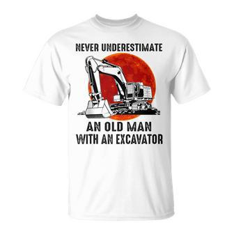 Vintage Never Underestimate An Old Man With An Excavator T-Shirt - Monsterry DE