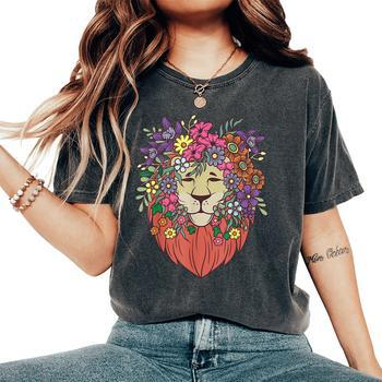 Indie Style Lion Flowers Cute Hipster Outfit Women's Oversized Comfort  T-shirt Back Print