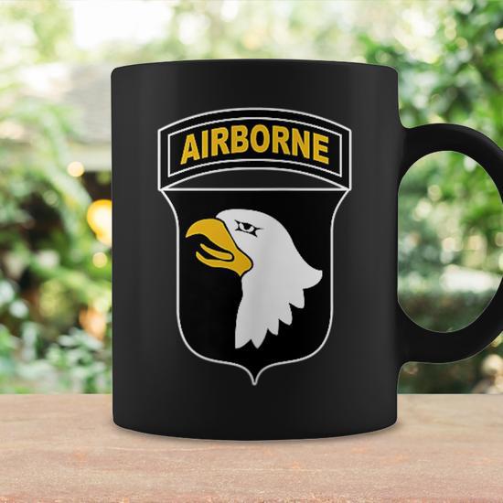101St Airborne Never Underestimate An Old Man Who Is A Vet Gift For Mens Coffee  Mug - Seseable