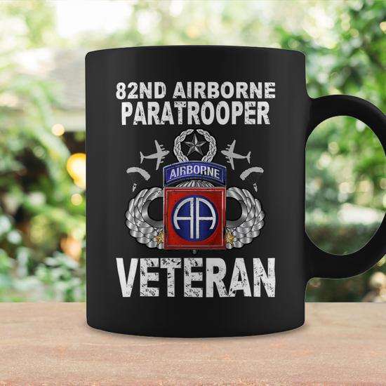 82Nd Airborne Paratrooper Veteran Vintage T Shirt Coffee Mug - Monsterry DE