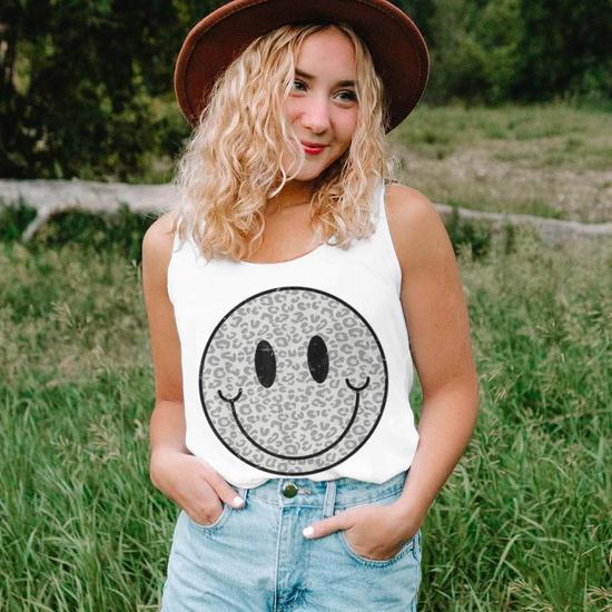 Cute Happy Face Retro Aesthetic Leopard Smile Face Women Cute Happy Face Retro Aesthetic Leopard Smile Face Women