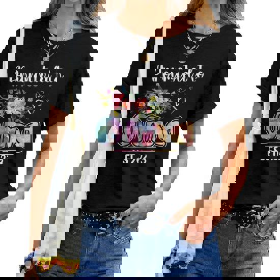 Promoted To Mimi Est 2020 - Floral First Time Grandma T-Shirt Promoted To Mimi Est 2020 - Floral First Time Grandma T-Shirt