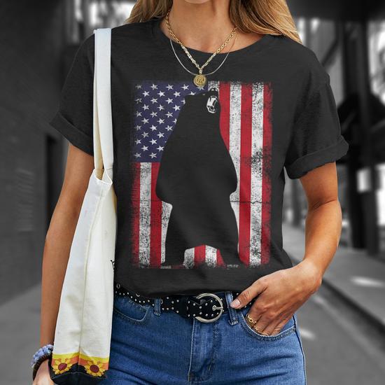 Patriotic Black Bear American Flag USA 4th of July T-Shirt - Texture Detail