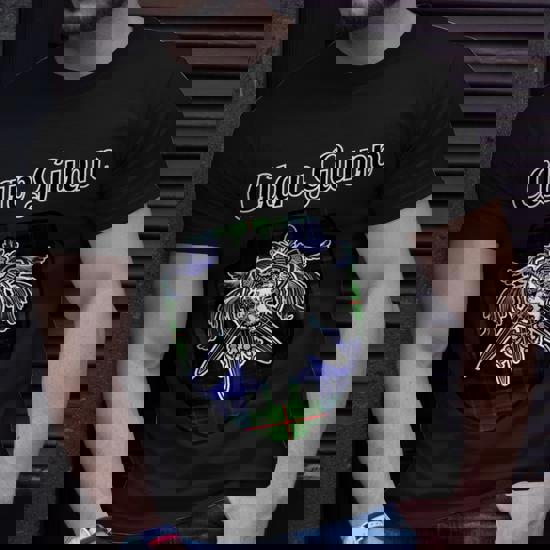 Clan Gunn Scottish T-Shirt Family Kilt Tartan Lion Gift Clan Gunn Scottish T-Shirt Family Kilt Tartan Lion Gift
