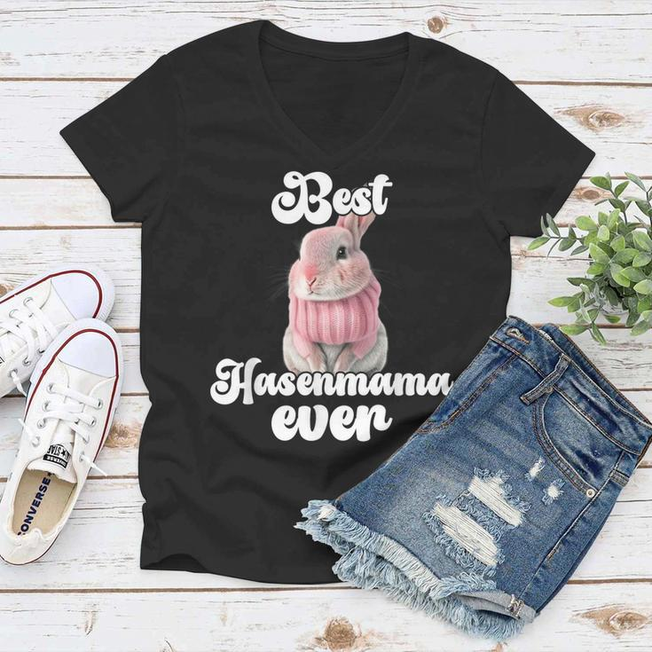 Best Rabbit Mama Ever Retro Winter Rabbit Mum Gift For Women Women V-Neck T-Shirt