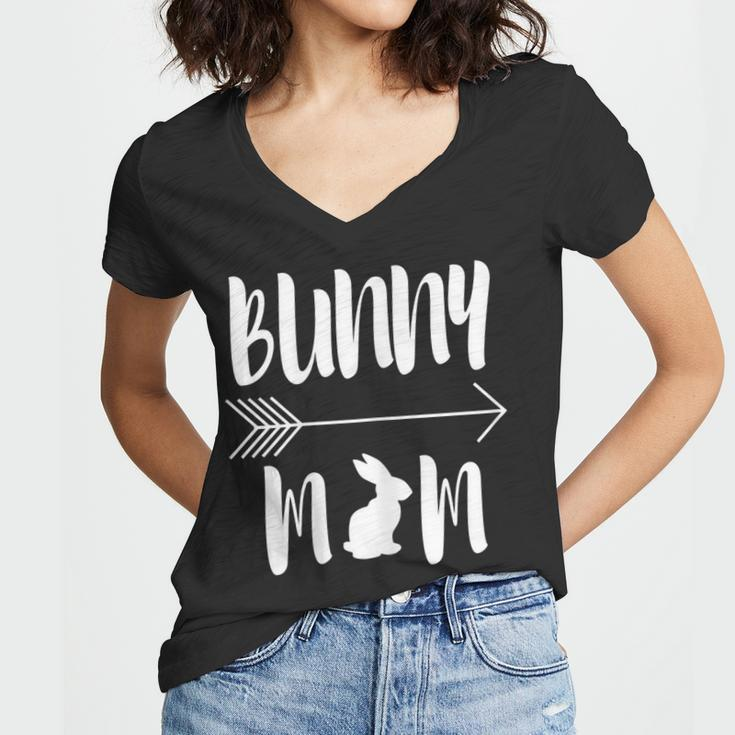 Bunny Mom Funny Rabbit Mum Gift For Women Women V-Neck T-Shirt
