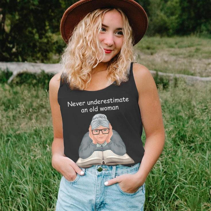 Never Underestimate An Old Woman Who Reads Many Books Old Woman Tank Top
