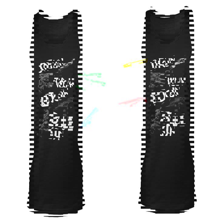 Oneguntwogunredgunbluegun  Unisex Tank Top