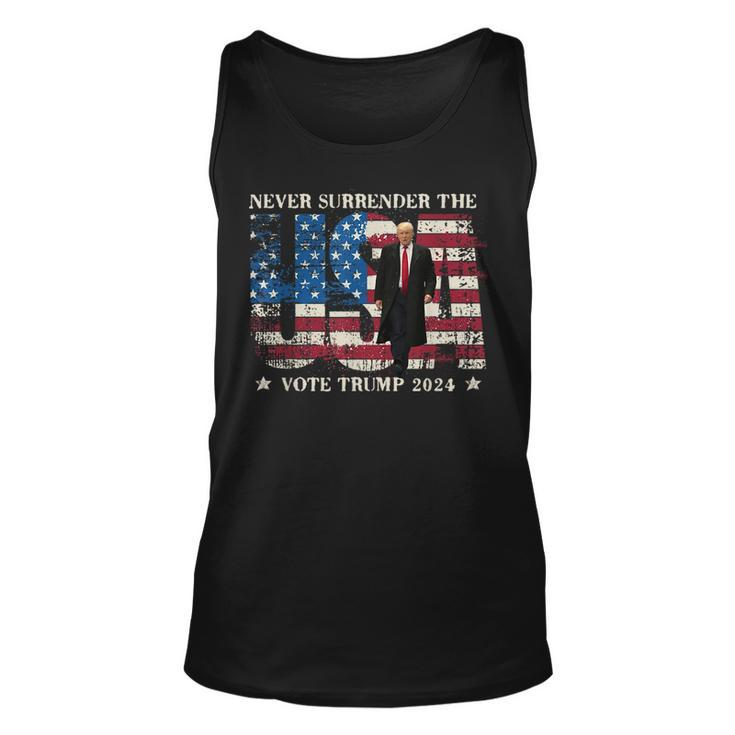 Never Surrender The Usa Grunge Vote Trump 2024 Tank Top