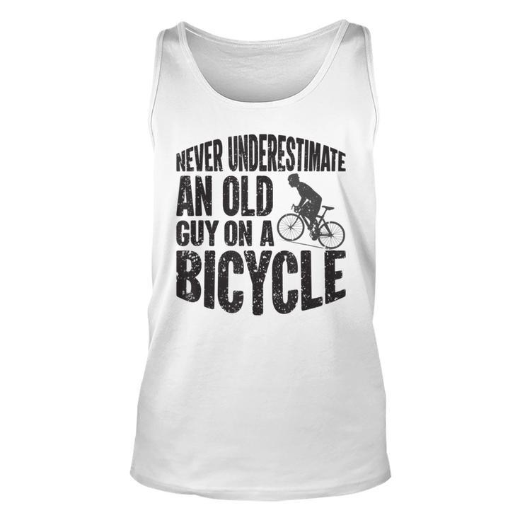 Cycling Never Underestimate An Old Guy On A Bicycle Cycling Tank Top
