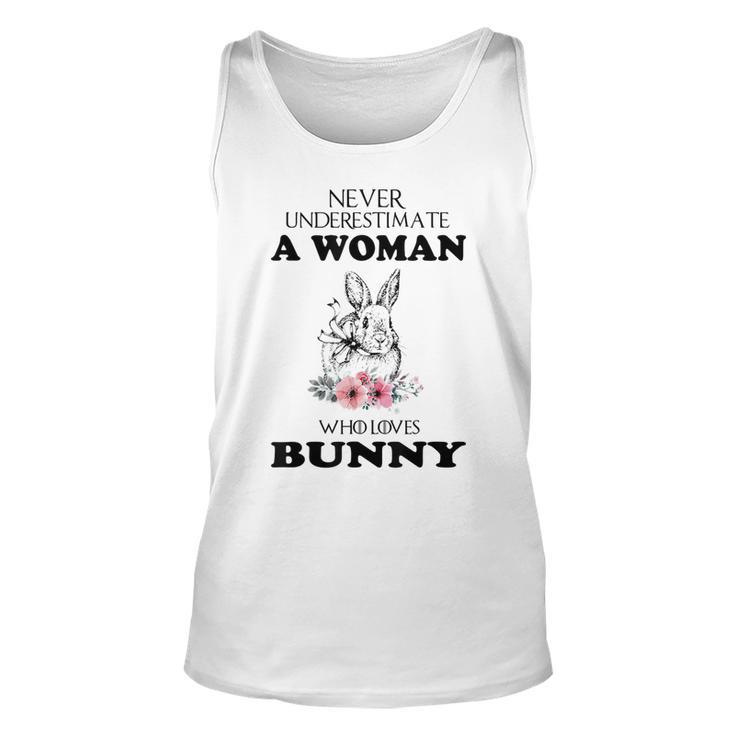 Never Underestimate A Woman Who Love Bunny Unisex Tank Top