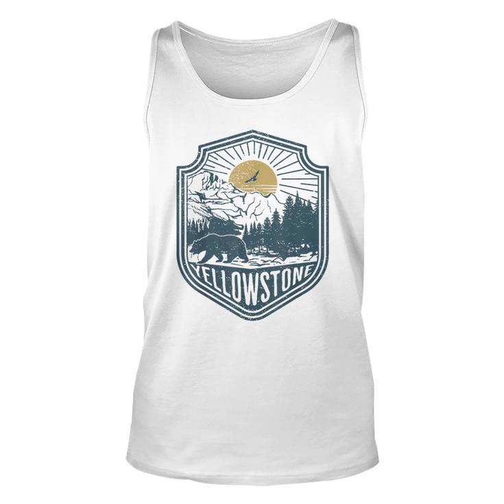 Yellowstone National Park Bear Nature Hiking Outdoors Tank Top