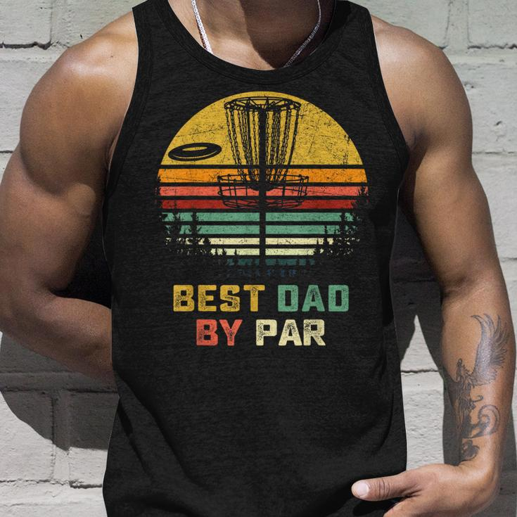 Best Dad By Par Vintage Disc Golf Dad Fathers Day Unisex Tank Top Gifts for Him