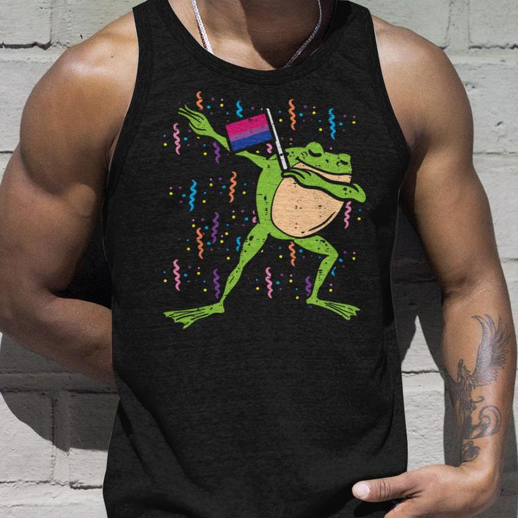 Bisexual Flag Frog Dab Lgbt Bi Pride Stuff Animal Unisex Tank Top Gifts for Him