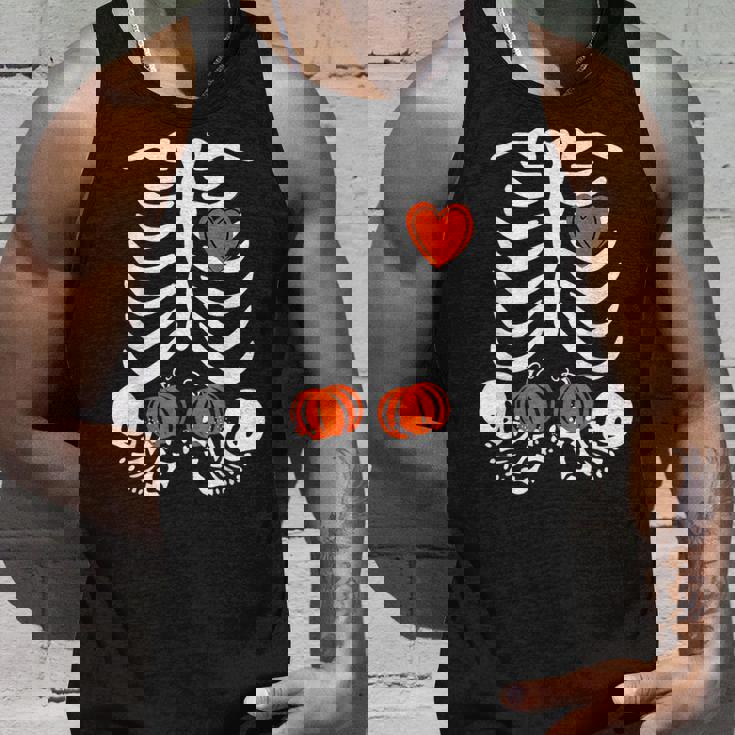Halloween Twin Pregnant Skeleton Twins Baby Xray Rib Cage Tank Top Gifts for Him