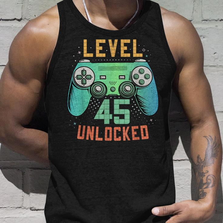 Level 45 Unlocked 45Th Birthday Gamer Gifts 45 Year Old Male Unisex Tank Top Gifts for Him