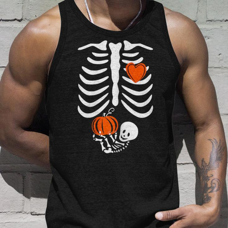 Skeleton Baby Pregnant Xray Rib Cage Halloween Costume Tank Top Gifts for Him