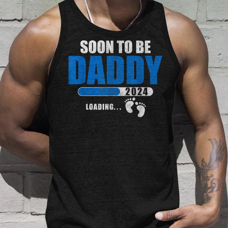 Soon To Be Daddy 2024 Est 2024 Fathers Day First Time Dad Unisex Tank Top Gifts for Him