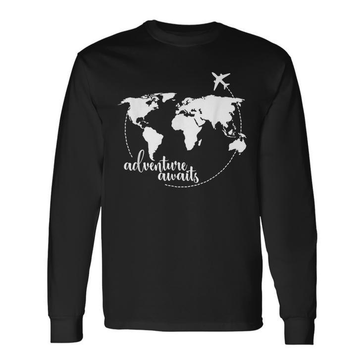 Adventure Awaits World Map For Travel Vacations Long Sleeve T-Shirt T-Shirt