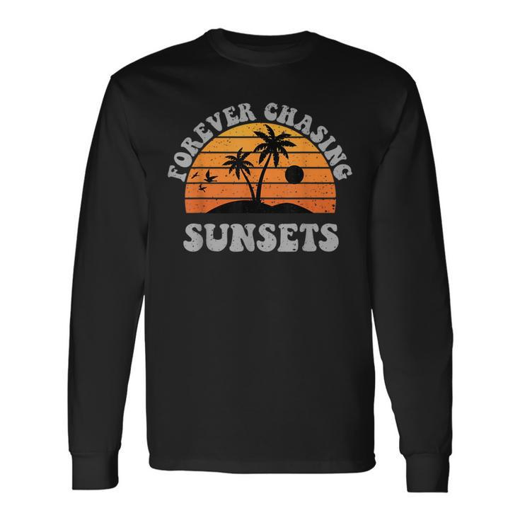 Forever Chasing Sunsets Retro Sunset Photographer Long Sleeve T-Shirt T-Shirt