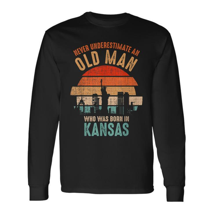 Mb Never Underestimate An Old Man Born In Kansas Long Sleeve T-Shirt