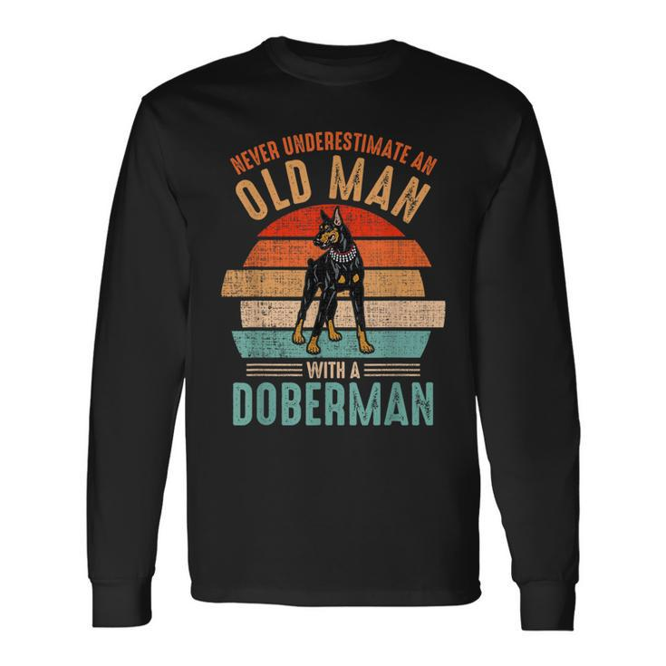Mb Never Underestimate An Old Man With A Doberman Long Sleeve T-Shirt