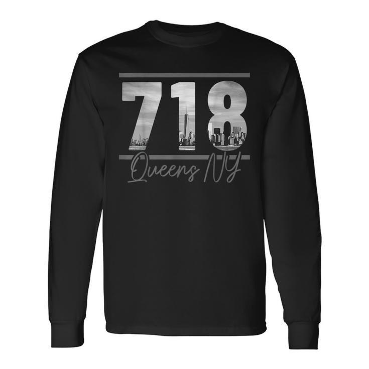 New York City 718 Area Code Skyline Queens Ny Nyc Vintage Long Sleeve T-Shirt T-Shirt