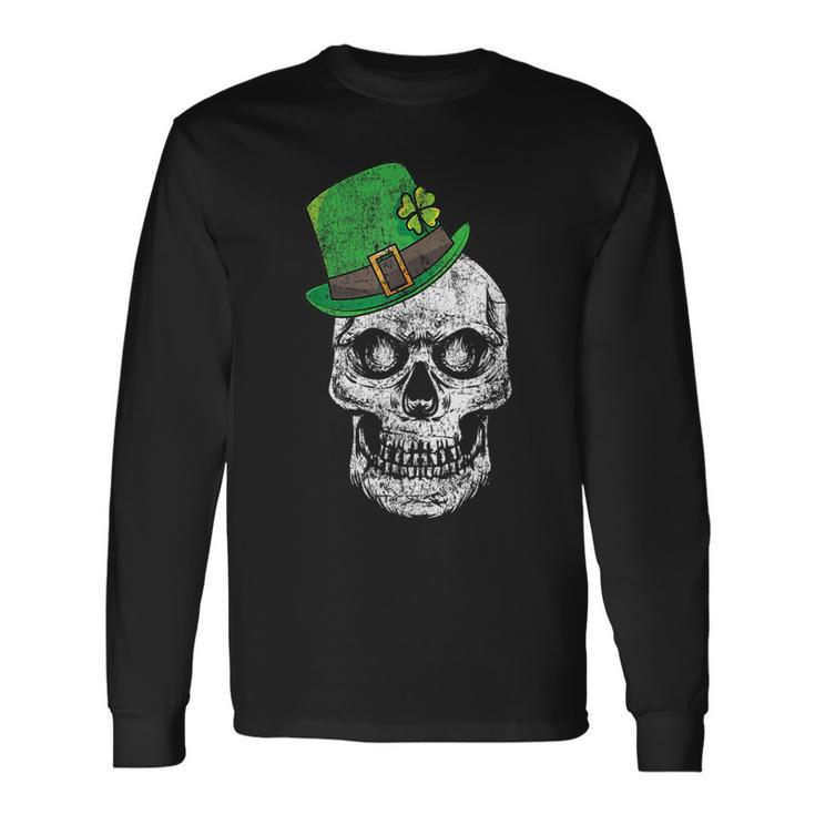 Scary St Patricks Day Skull With Lucky Leprechaun Hat Long Sleeve T-Shirt T-Shirt