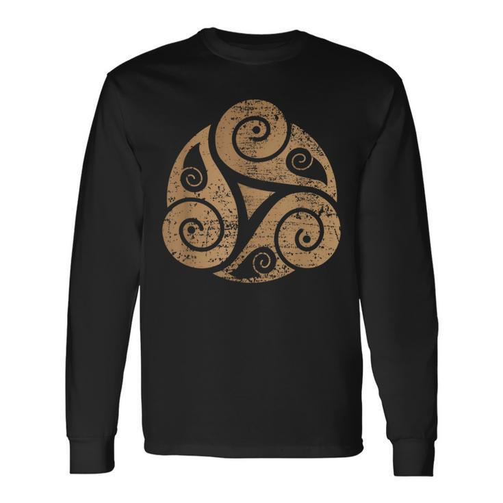 Triple Spiral The Celtic Triskele Triskelion Long Sleeve T-Shirt