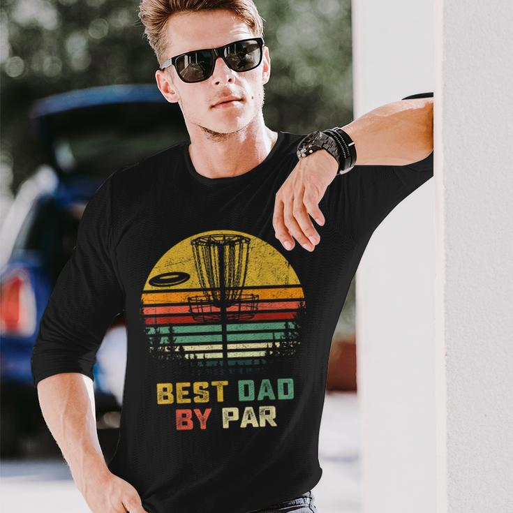 Best Dad By Par Vintage Disc Golf Dad Fathers Day Long Sleeve T-Shirt T-Shirt Gifts for Him