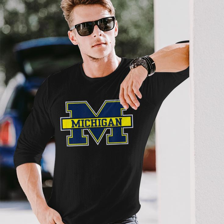 Retro Michigan Mi Vintage Classic Michigan Long Sleeve T-Shirt Gifts for Him