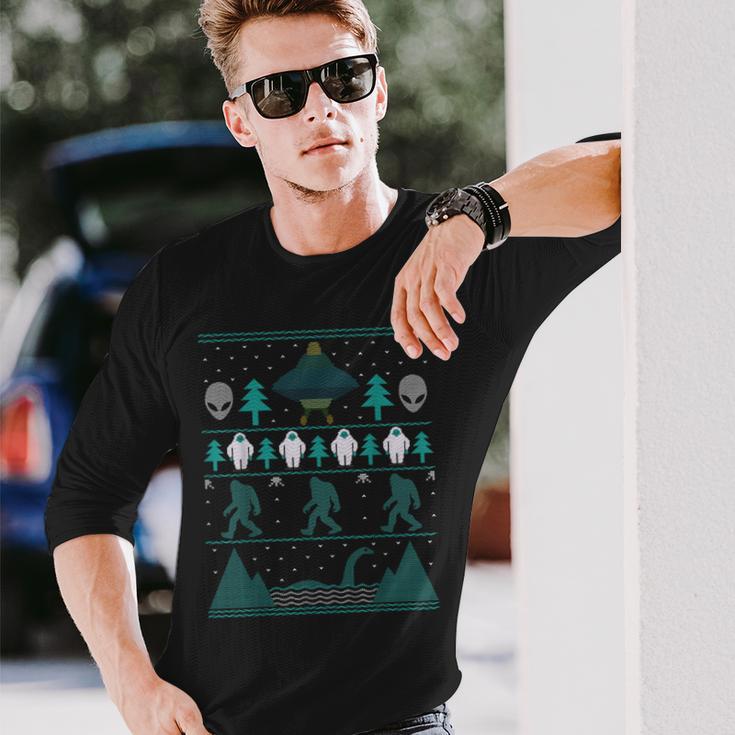 Sci fi 2024 christmas sweater