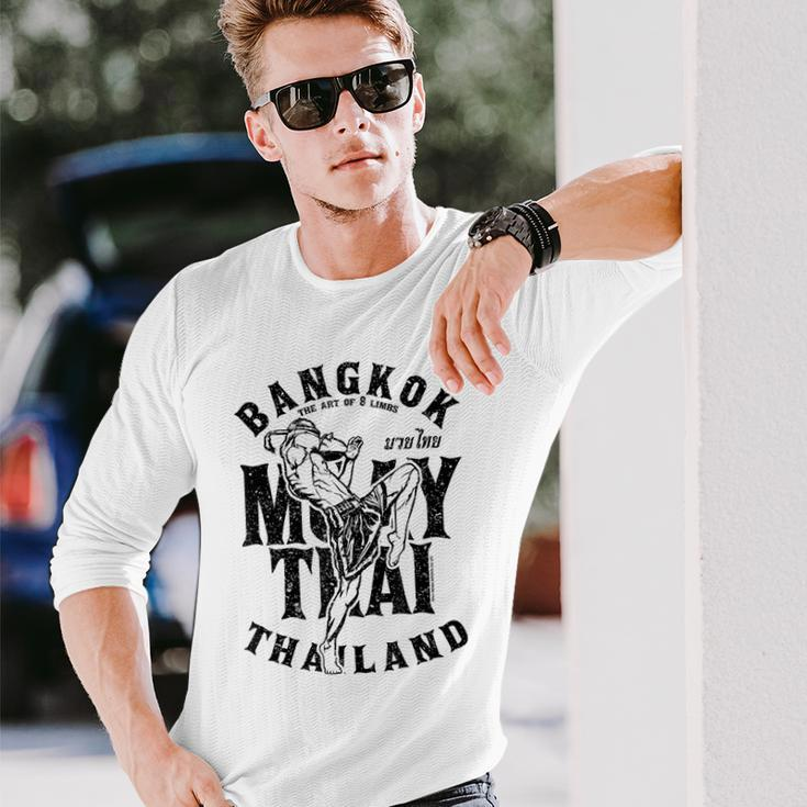 Muay Thai Kickboxing Bangkok Thailand Distressed Graphic Kickboxing Long Sleeve T-Shirt T-Shirt Gifts for Him