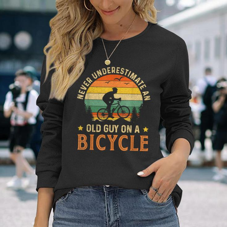 Bike Vintage Never Underestimate An Old Guy On A Bicycle Long Sleeve T-Shirt Gifts for Her