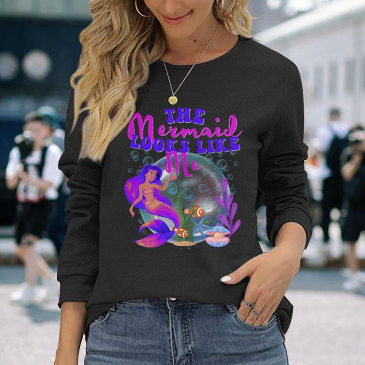 The Mermaid Looks Like Me Black Girl Long Sleeve T-Shirt T-Shirt Gifts for Her