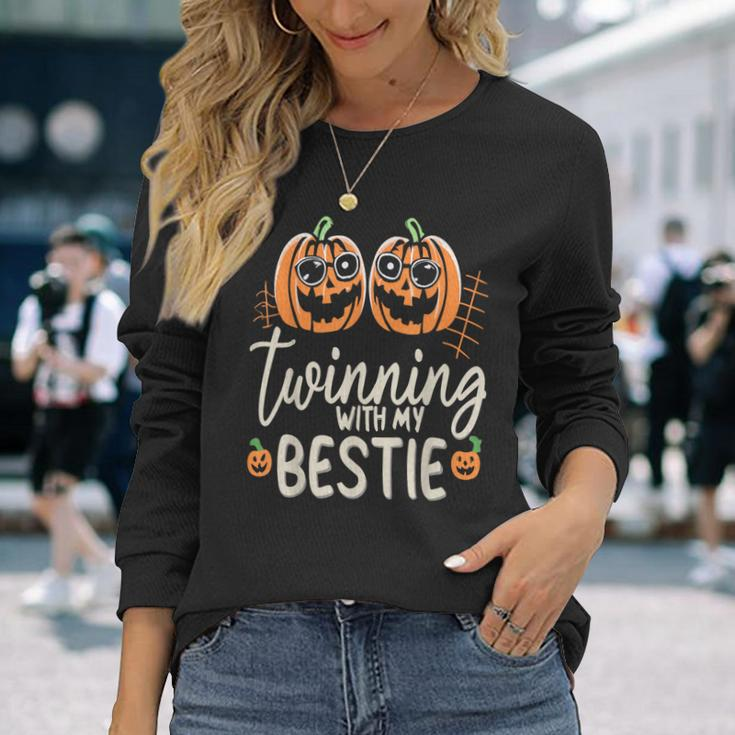 Twinning With My Bestie Spirit Week Twin Day Best Friend 70S Long Sleeve T-Shirt Gifts for Her