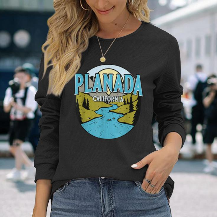 Vintage Planada California River Valley Souvenir Print Long Sleeve T-Shirt Gifts for Her