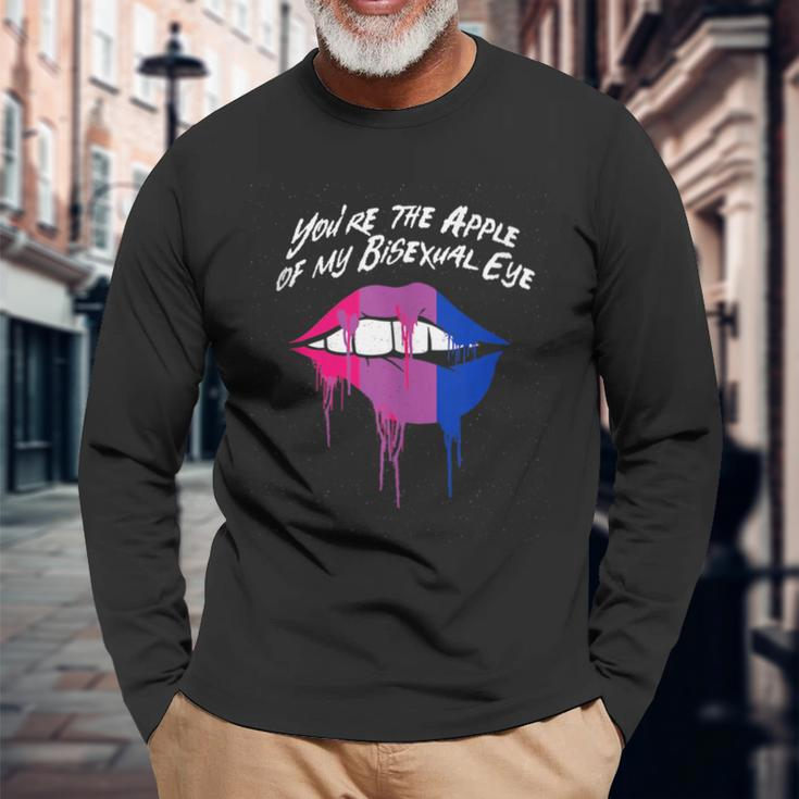 The Apple Of My Bisexual Eye Bi Couples Bi Pride Lovers Long Sleeve T-Shirt T-Shirt Gifts for Old Men