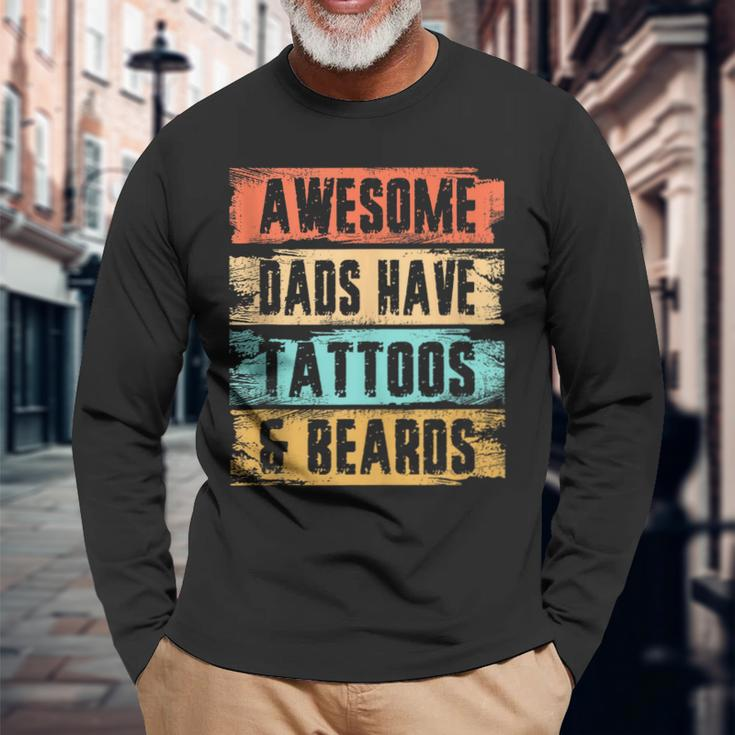 Awesome Dads Have Tattoos And Beards Vintage Fathers Day Long Sleeve T-Shirt T-Shirt Gifts for Old Men