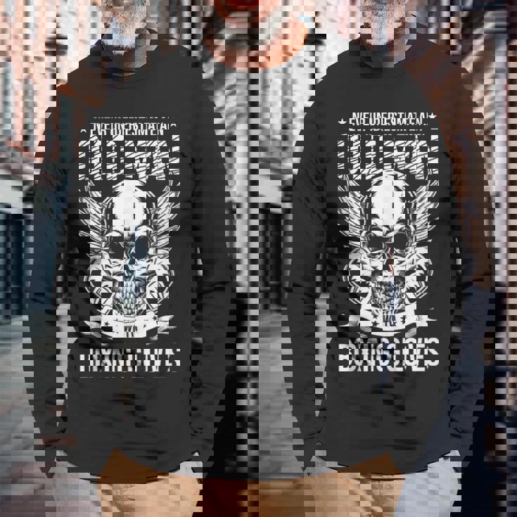 Boxing Never Underestimate An Old Man With Boxing Gloves Long Sleeve T-Shirt Gifts for Old Men