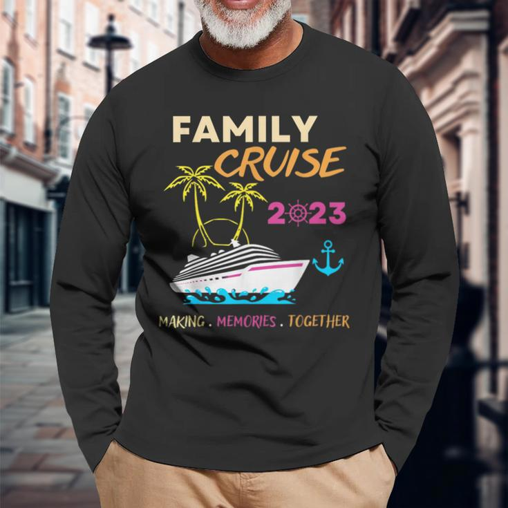 Family Cruise 2023 Making Memories Summer Matching Vacation Long Sleeve T-Shirt T-Shirt Gifts for Old Men