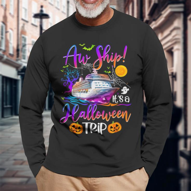 Halloween Cruise Squad Family 2022 Cruising Crew Trip Long Sleeve T-Shirt Gifts for Old Men