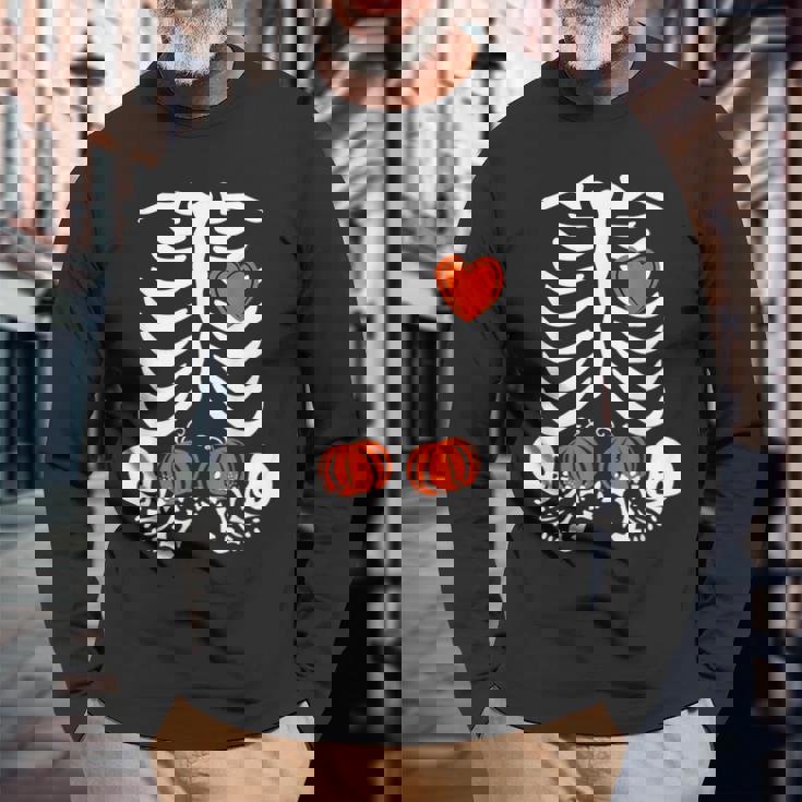 Halloween Twin Pregnant Skeleton Twins Baby Xray Rib Cage Long Sleeve T-Shirt Gifts for Old Men