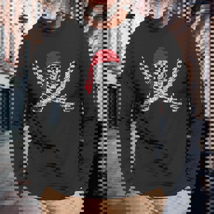 Jolly Roger Pirate Skull And Cutlasses Flag Distressed Long Sleeve T-Shirt Gifts for Old Men