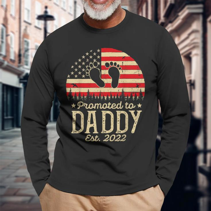 Promoted To Daddy 2022 First Time Fathers Day New Dad Long Sleeve T-Shirt T-Shirt Gifts for Old Men