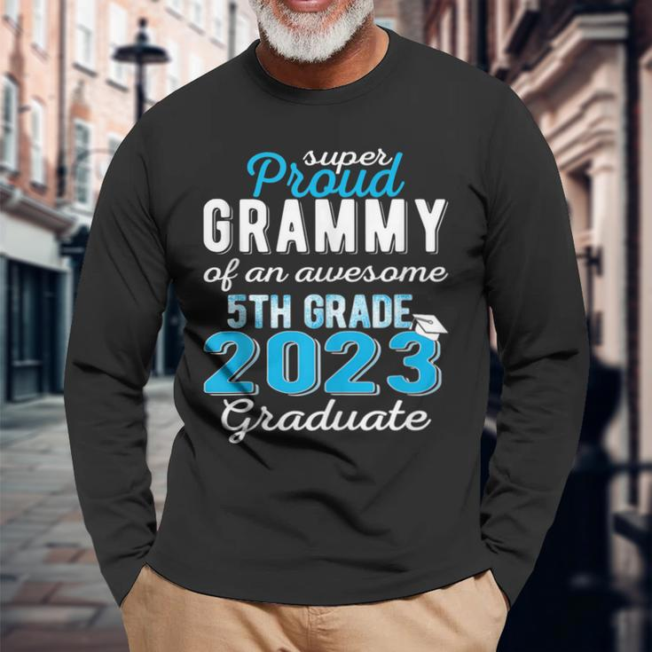 Proud Grammy Of 5Th Grade Graduate 2023 Graduation Long Sleeve T-Shirt T-Shirt Gifts for Old Men