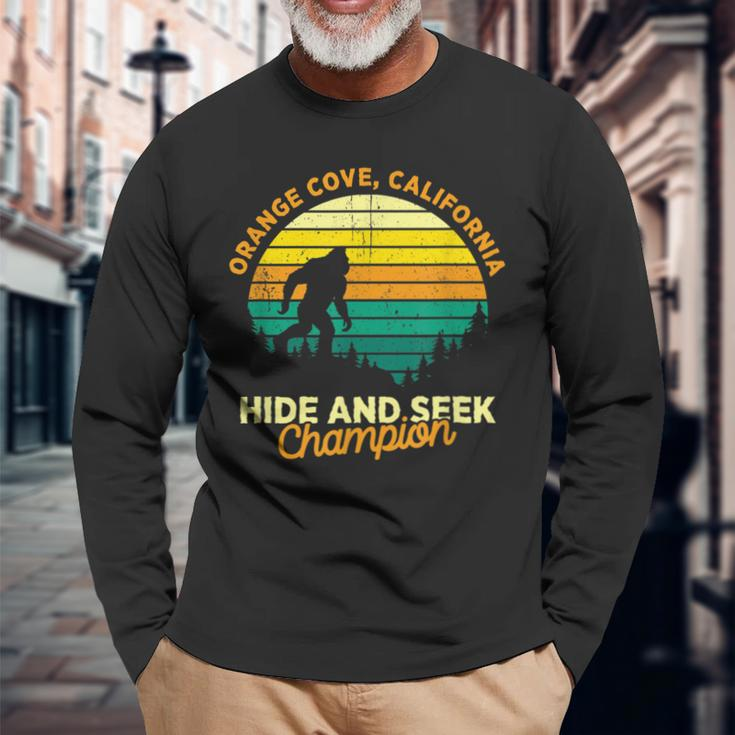 Retro Orange Cove California Big Foot Souvenir Long Sleeve T-Shirt Gifts for Old Men