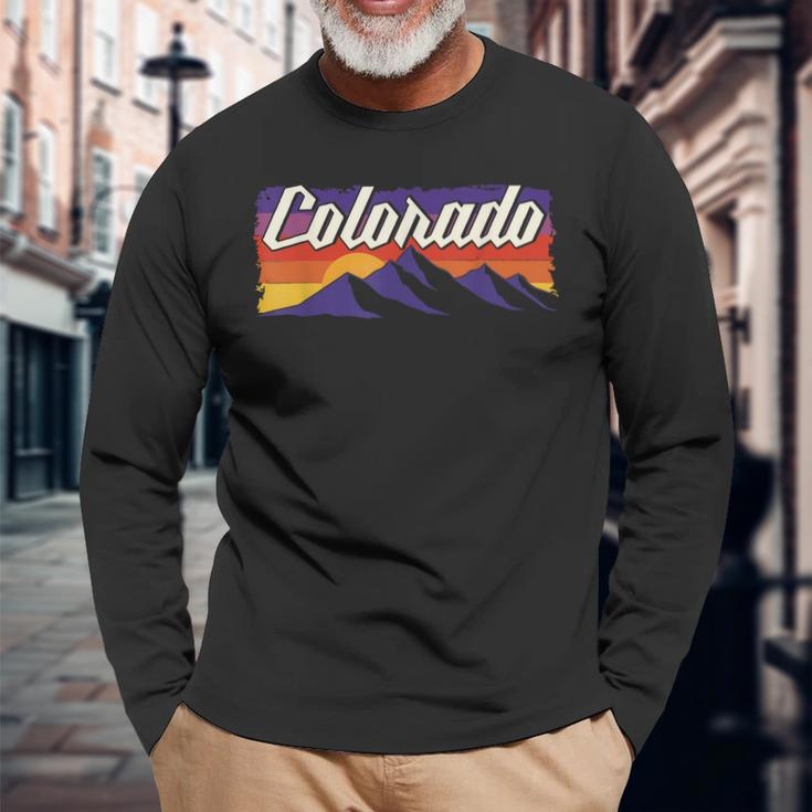 Retro Vintage Mountains Colorado Long Sleeve T-Shirt Gifts for Old Men