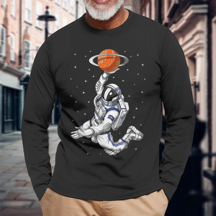 Space Astronaut Basketball Player Cosmic Boys Basketball Long Sleeve T-Shirt T-Shirt Gifts for Old Men